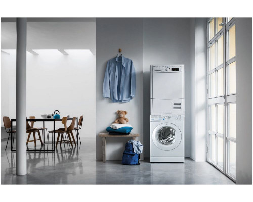 Стиральная машина Indesit IWSB 5105