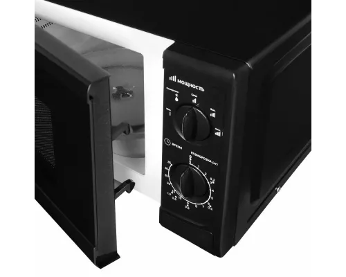 Микроволновая печь StarWind SWM5720 черный