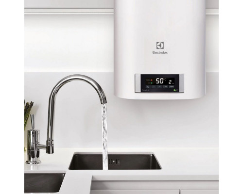 Водонагреватель накопительный Electrolux EWH 80 Formax DL, 2 кВт., электронное упр., горизонтальное/вертикальное размещение