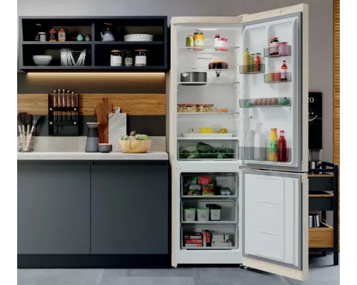 Холодильник Hotpoint HT 5200 AB