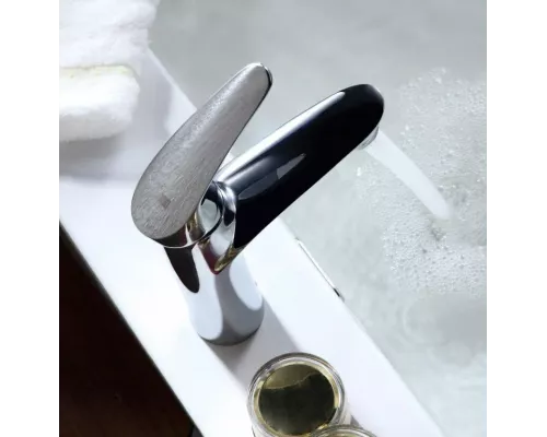 Смеситель для раковины Lemark Linara LM0406C