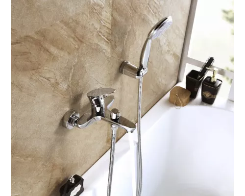 Смеситель для ванны Lemark Nero LM0214C