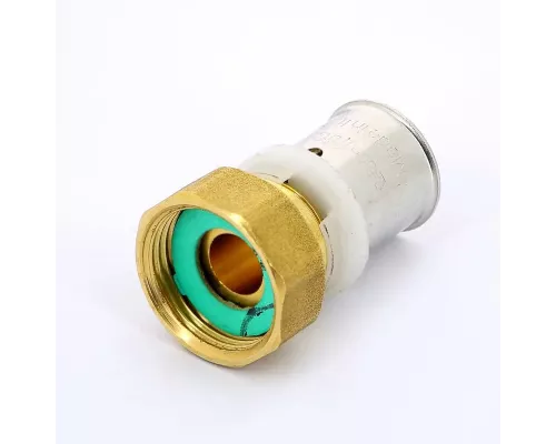 Муфта пресс 20*3/4" BР c нак гайкой UNI-FITT 10563G002005