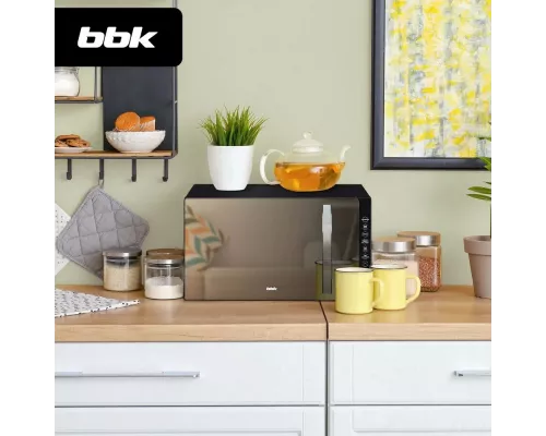 Микроволновая печь BBK 23MWC-881T/B-M черный конвекция