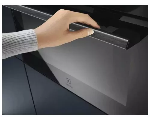 Встраиваемая микроволновая печь Electrolux EVM6E46Z