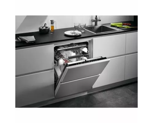 Встраиваемая посудомоечная машина AEG FSK73727P