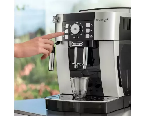 Кофемашина DeLonghi ECAM 21.117.SB серебристый