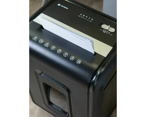 Шредер ГЕЛЕОС УМ32-4 черный/серебристый