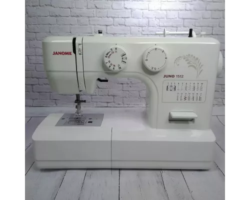 Швейная машина Janome Juno 1512 белый