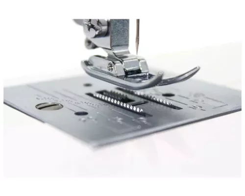 Швейная машина Janome Legend LE-25