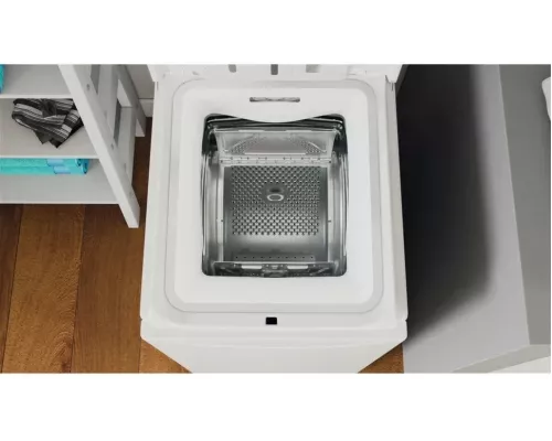 Вертикальная стиральная машина Indesit BTW S72200