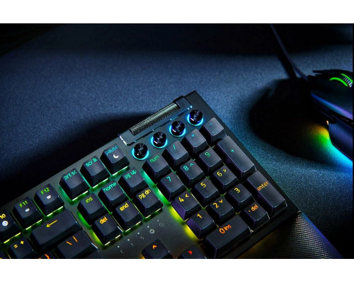 Игровая клавиатура Razer BlackWidow V4 (Yellow Switch) - Russian Layout