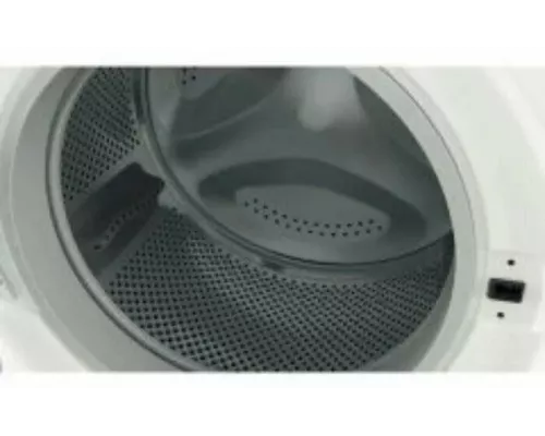 Стиральная машина Indesit BWE 81282 L белый
