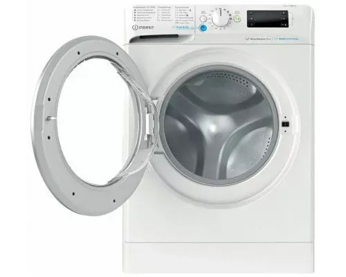 Стиральная машина Indesit BWSE 71252X WSV RU белый/серебро