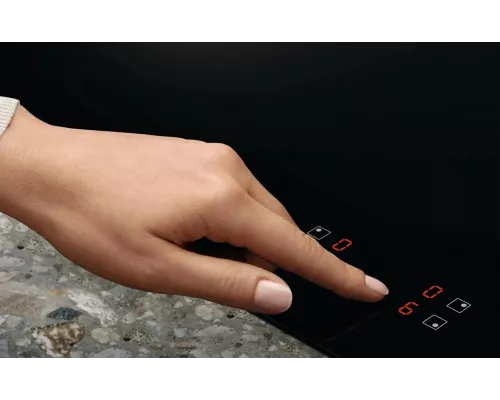 Варочная поверхность Electrolux LIB60424CK черный