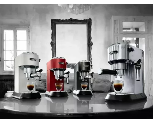 Кофеваркa DeLonghi EC685.R