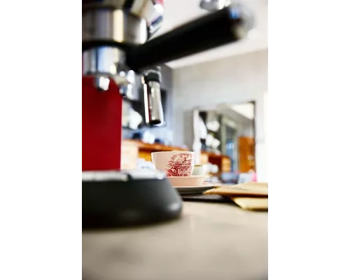 Кофеваркa DeLonghi EC685.R