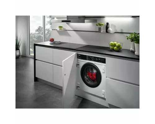 Встраиваемая стиральная машина AEG L7WBE68SI белый