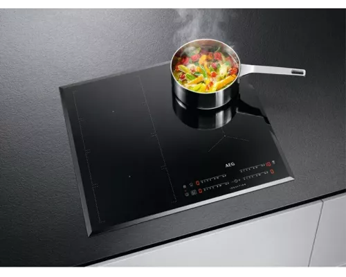 Варочная поверхность AEG IKE64471FB черный