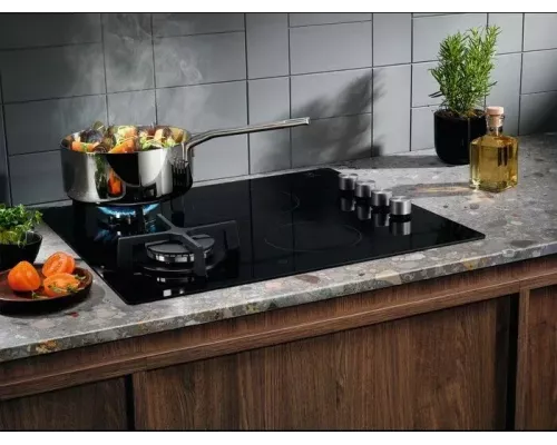 Варочная поверхность Electrolux EGE6172NOK черный