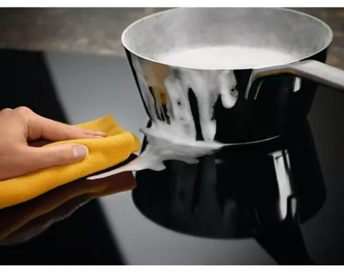 Варочная поверхность Electrolux EIV85453 черный