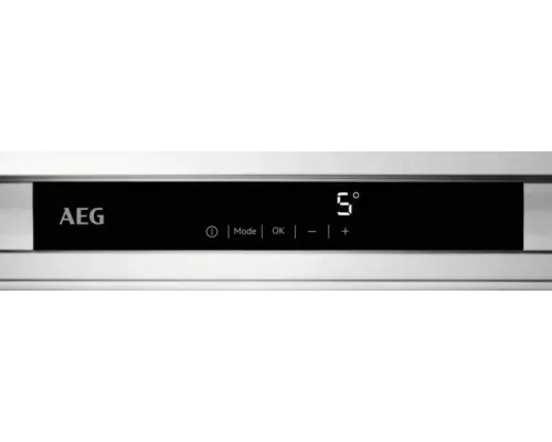 Встраиваемый холодильник AEG SKE818E1DC