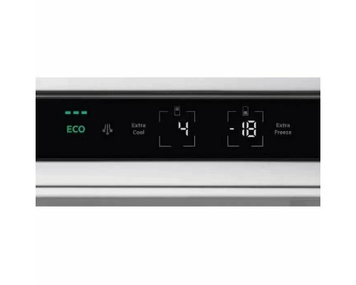 Встраиваемый холодильник Electrolux LNG7TE18S белый Встраиваемый холодильник Electrolux LNG7TE18S белый