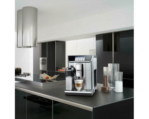 Кофемашина DeLonghi ECAM650.75.MS металлик/черный