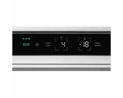 Встраиваемый холодильник Electrolux LNG7TE18S белый