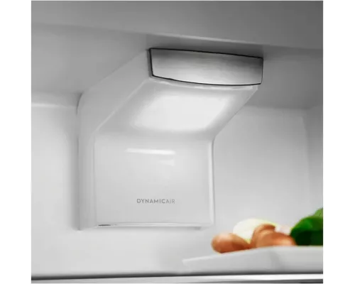 Встраиваемый холодильник Electrolux LNS9TE19S белый