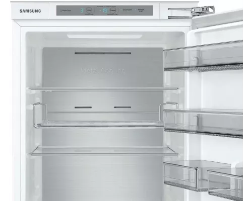 Встраиваемый холодильник  Samsung BRB30715DWW/EF белый