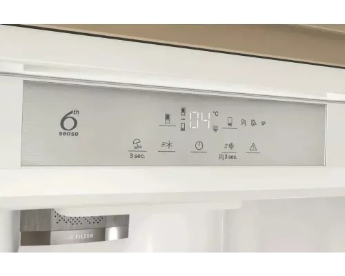 Встраиваемый холодильник  Whirlpool SP40 812 EU2