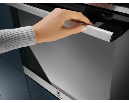 Духовой шкаф Electrolux EOF6P76X2
