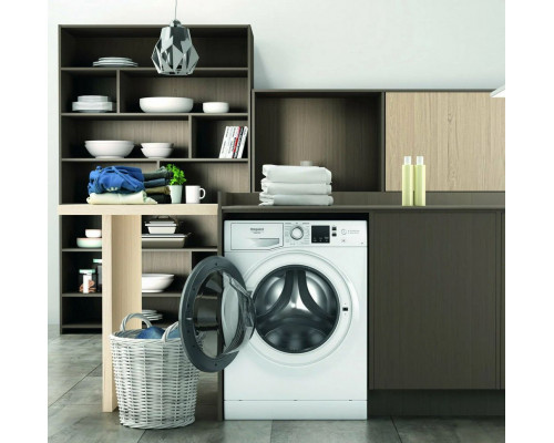 Стиральная машина Hotpoint NUS 5015 S RU Стиральная машина Hotpoint NUS 5015 S RU