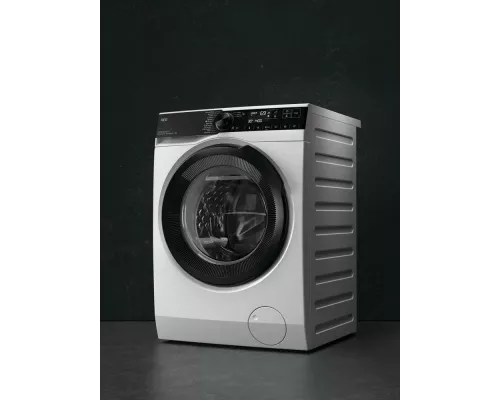 Стиральная машина AEG LFR73944QE