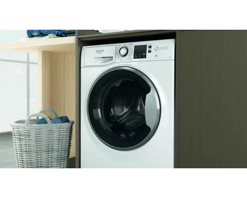 Стиральная машина Hotpoint NUS 5015 S RU
