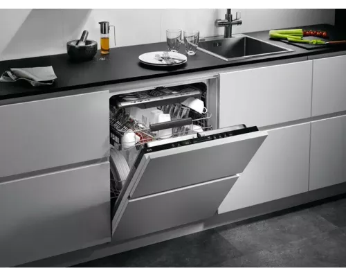 Встраиваемая посудомоечная машина AEG FSE74707P