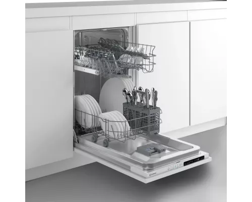 Встраиваемая посудомоечная машина INDESIT RWM 8E55