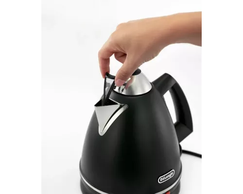 Чайник DeLonghi KBX2016.BK1