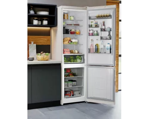 Холодильник Hotpoint HT 6200 AB