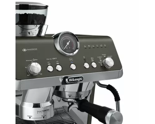 Кофеварка Delonghi EC9555.BK