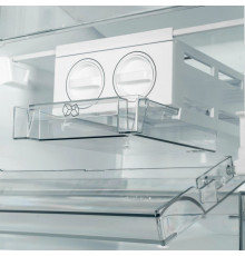 Встраиваемый морозильник DeLonghi DFI 17NFE PAOLO