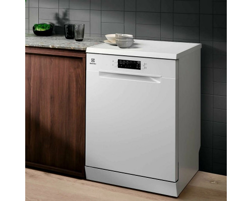 Посудомоечная машина Electrolux ESM48310SW белый Посудомоечная машина Electrolux ESM48310SW белый
