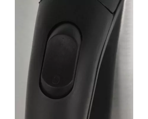 Чайник STARWIND SKS1051 серебристый матовый/черный
