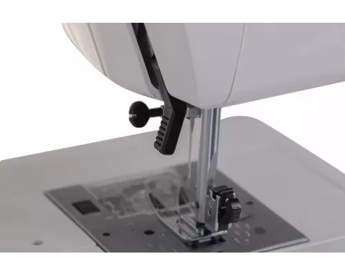 Швейная машина JANOME 521