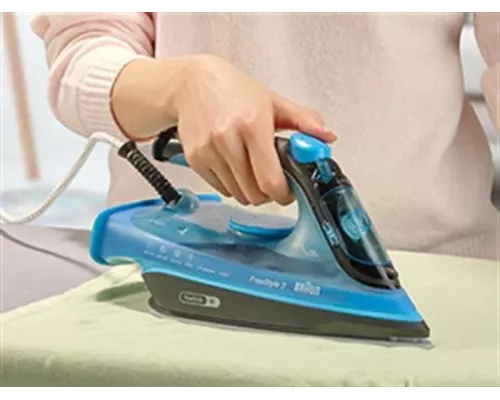 Утюг BRAUN FI3194BK черный/синий