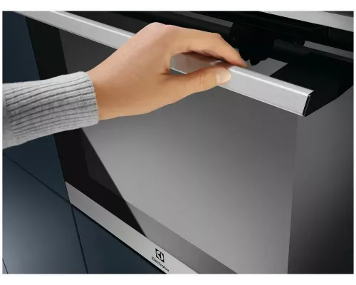 Духовой шкаф Electrolux EOC6H76X