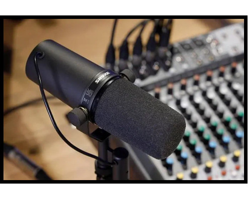 Микрофон Shure SM7B Микрофон Shure SM7B