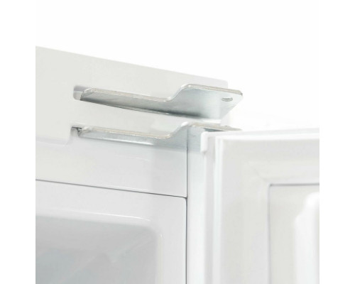 Встраиваемый холодильник SCANDILUX RBI303EZ Встраиваемый холодильник SCANDILUX RBI303EZ