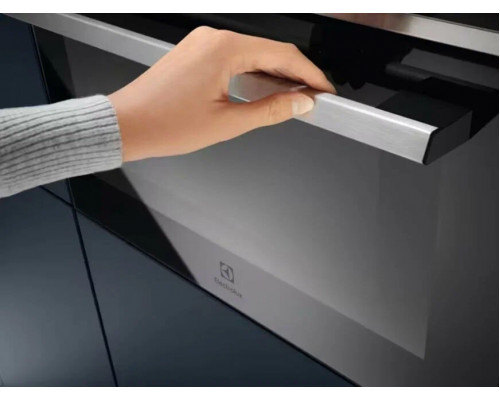Встраиваемая микроволновая печь ELECTROLUX EVM8E08X Встраиваемая микроволновая печь ELECTROLUX EVM8E08X